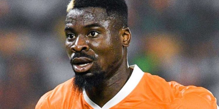 Serge Aurier rompt le silence sur son transfert à Galatasaray
