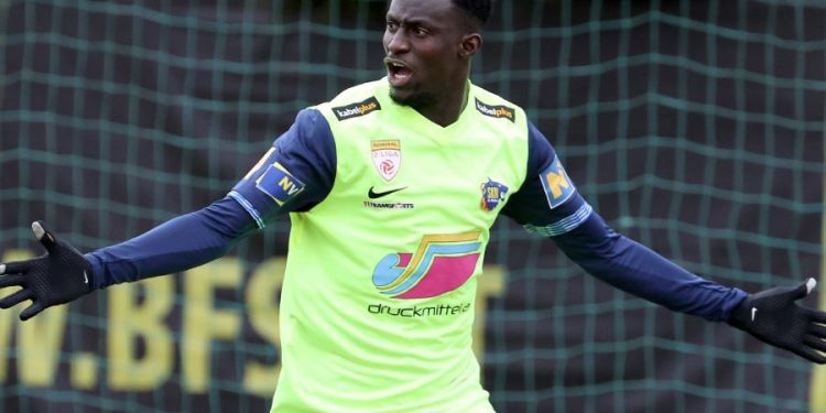 Yacouba Silue dans le viseur de Debreceni VSC