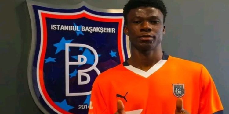 Marc Yoro à Basaksehir, « un rêve qui devient réalité »