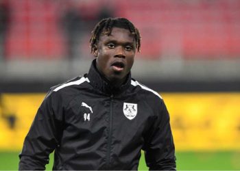 Le FC Versailles 78 manifeste un vif intérêt pour Mathis Touho