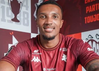 Jean-Philippe Gbamin : Salaire, statistiques, records et plus